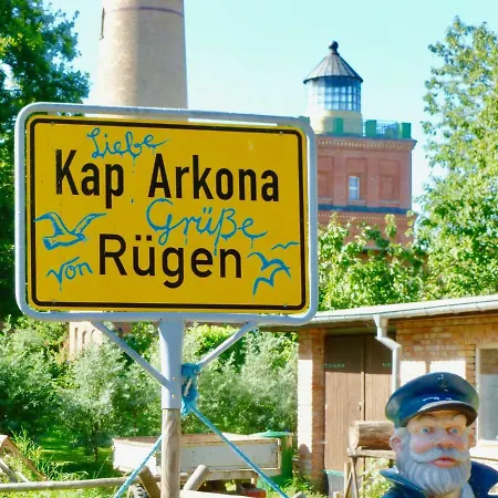 Urlaubsbahnhof *